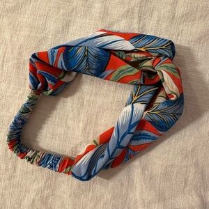 Forever 21 Multicolor Leaf Print Headband
